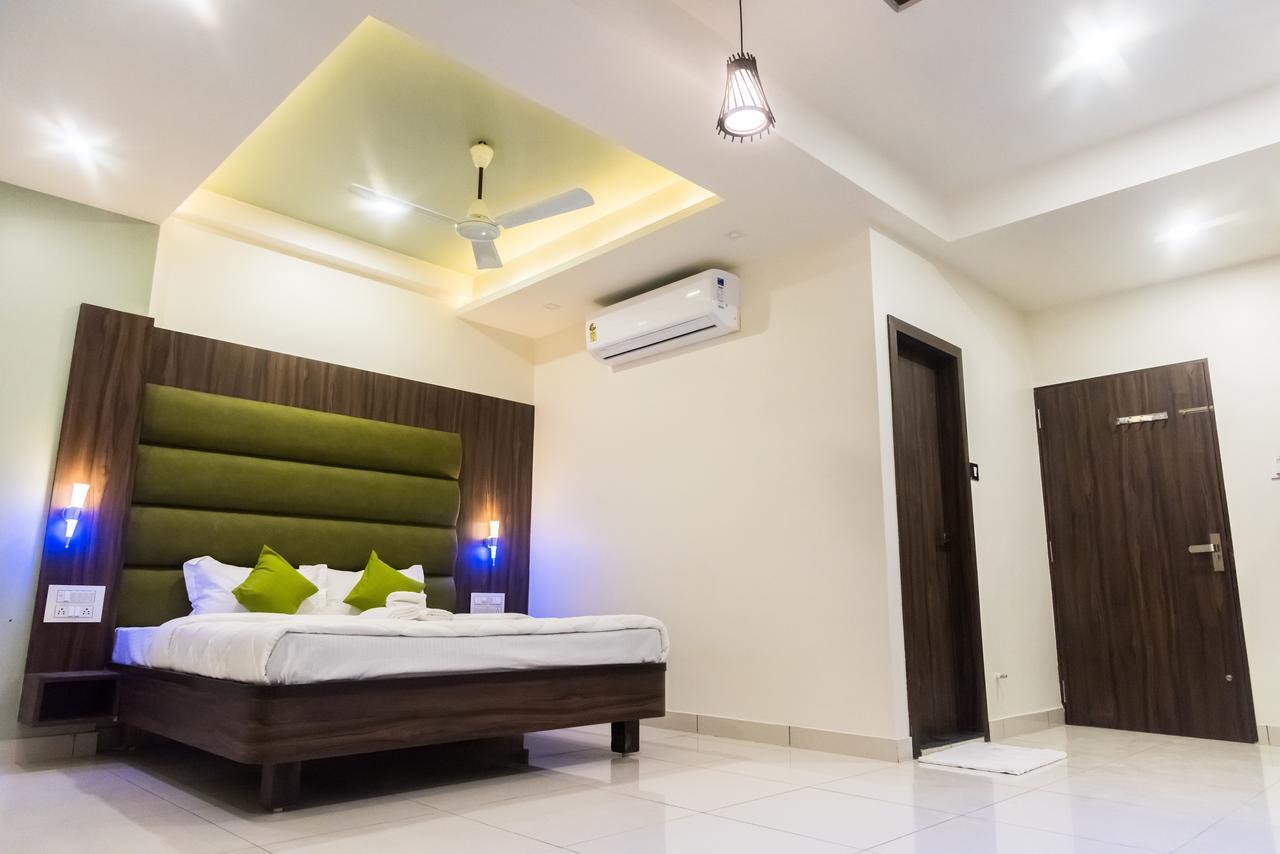 Hotel Shyam Palace Bhuj Luaran gambar